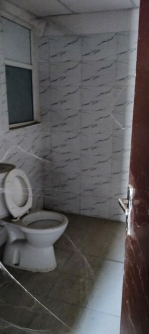 Bathroom in 3 BHK Apartment at Amrapali Kingswood, Sector 4 Greater Noida – for Sale