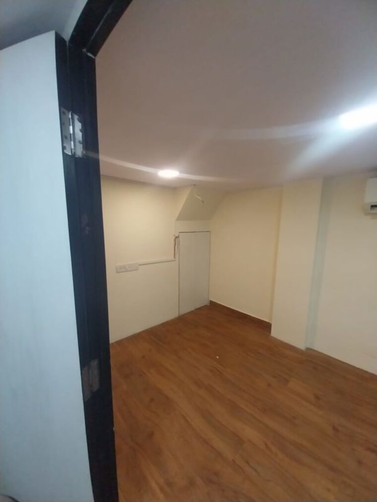 Team Area, apollo-industrial-estate Commercial Office Space 250 Sq.Ft. In Andheri East Mumbai 10366261