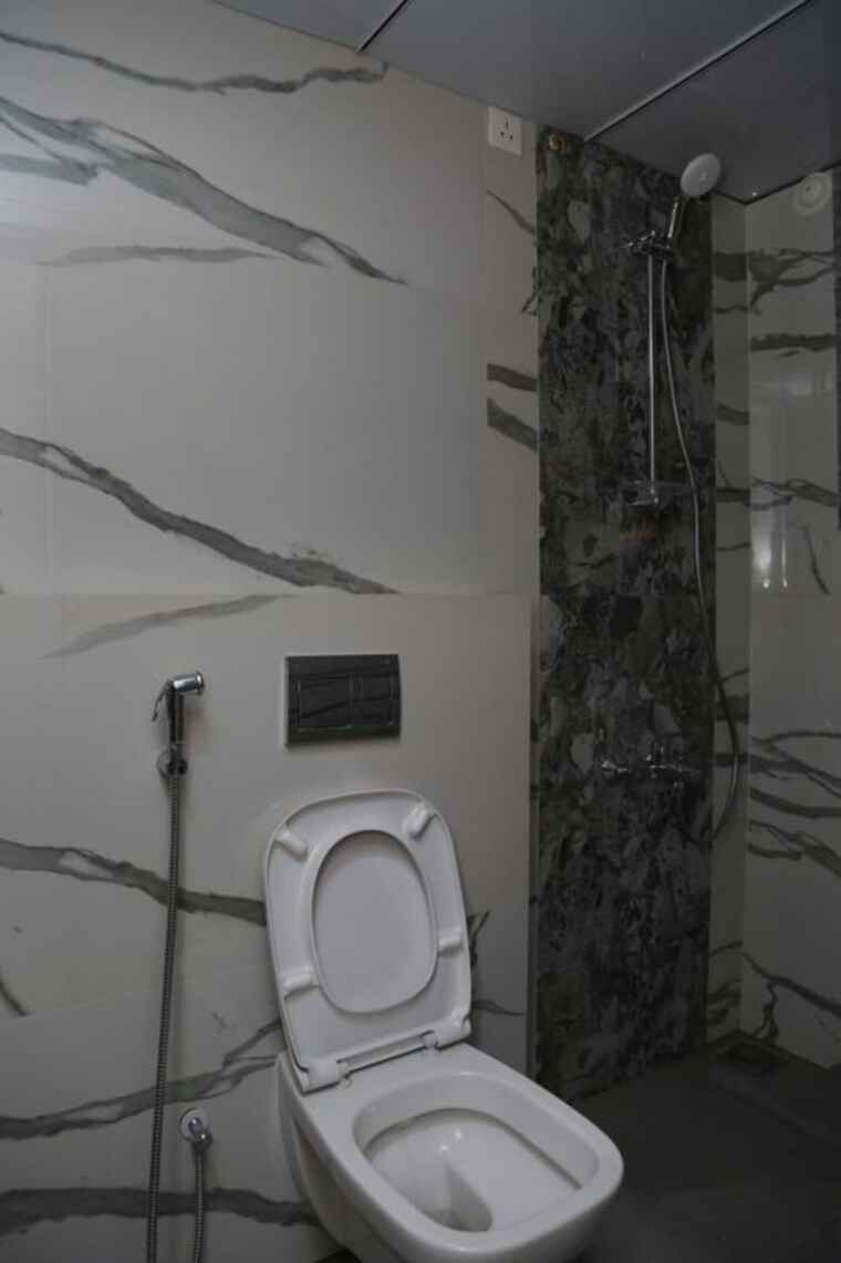 Bathroom, welworth-celina 3 Bedroom 1300 Sq.Ft. Apartment In Baner Pune 10366311