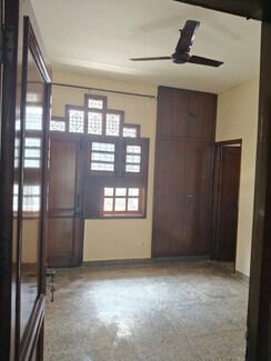 2 BHK + Pooja Room,Study Room Independent House For Rent in Sector 55