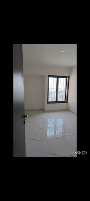 Room in 3 BHK Apartment at Kohinoor Sapphire 3, Tathawade – for Rent