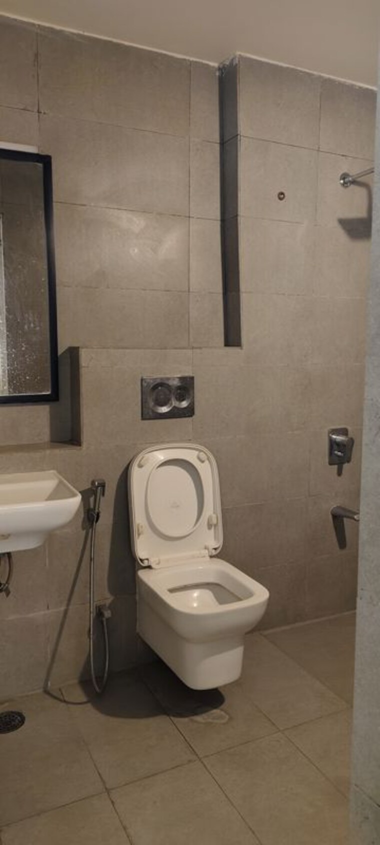 Bathroom, halasuru 2 Bedroom 1200 Sq.Ft. Apartment In Halasuru Bangalore 10366326