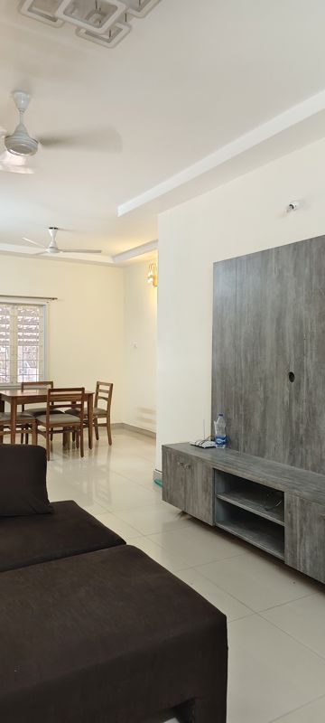 2 BHK Apartment For Rent in Halasuru
