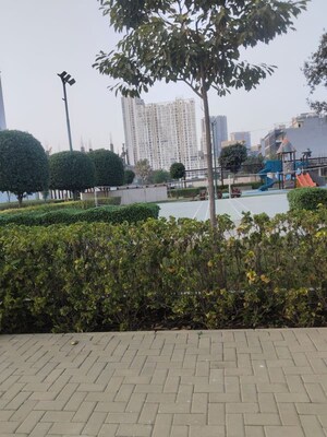  Plot – Garden View at Unitech Uniworld Resorts-The Residences, Sector 33 - for Sale