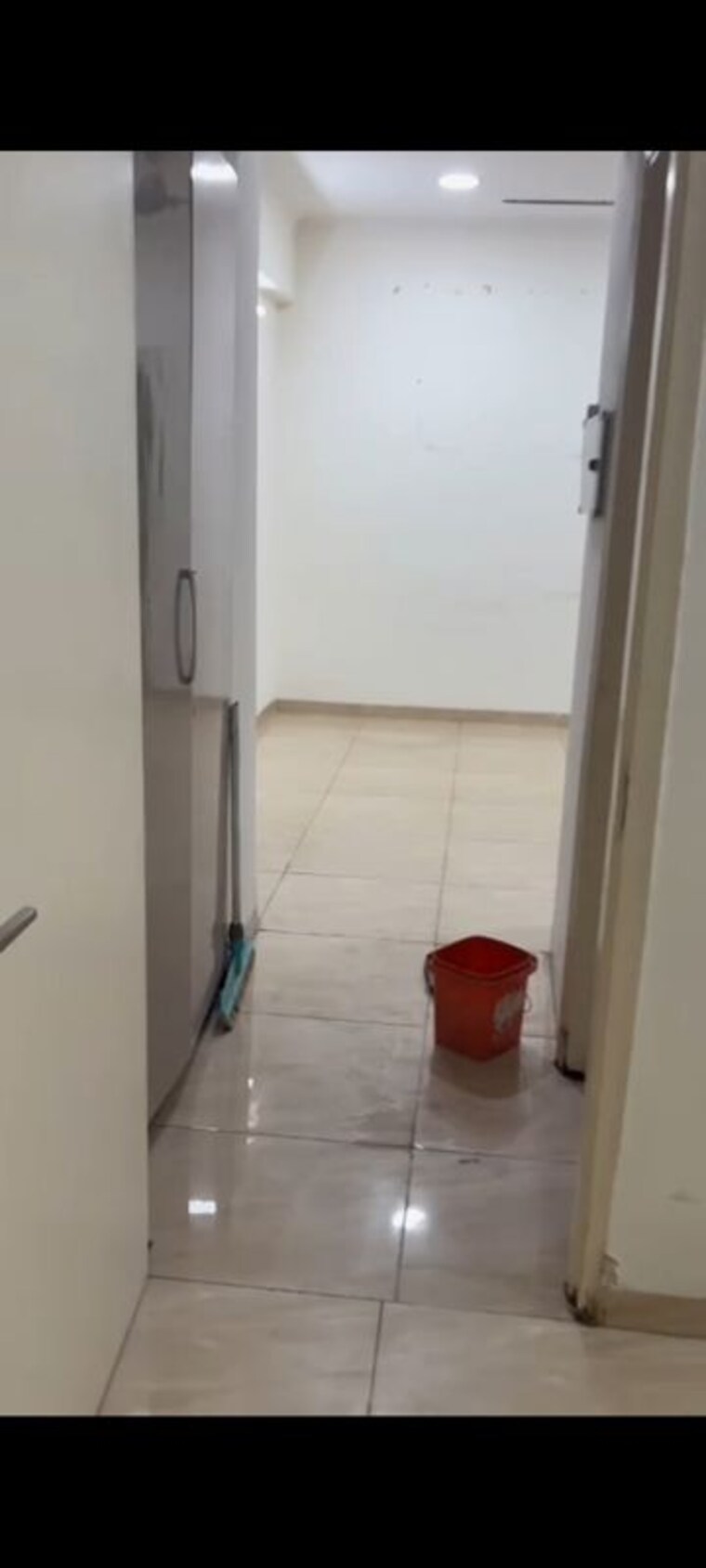 Bathroom, gaur-atulyam 4 Bedroom 1600 Sq.Ft. Apartment In Omicron I Greater Noida Greater Noida 10366333