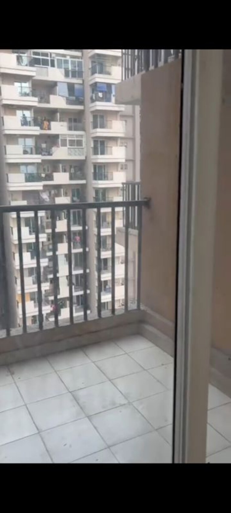 Balcony, gaur-atulyam 4 Bedroom 1600 Sq.Ft. Apartment In Omicron I Greater Noida Greater Noida 10366333