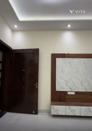 Room in 3 BHK Independent House at Preet Colony – for Sale