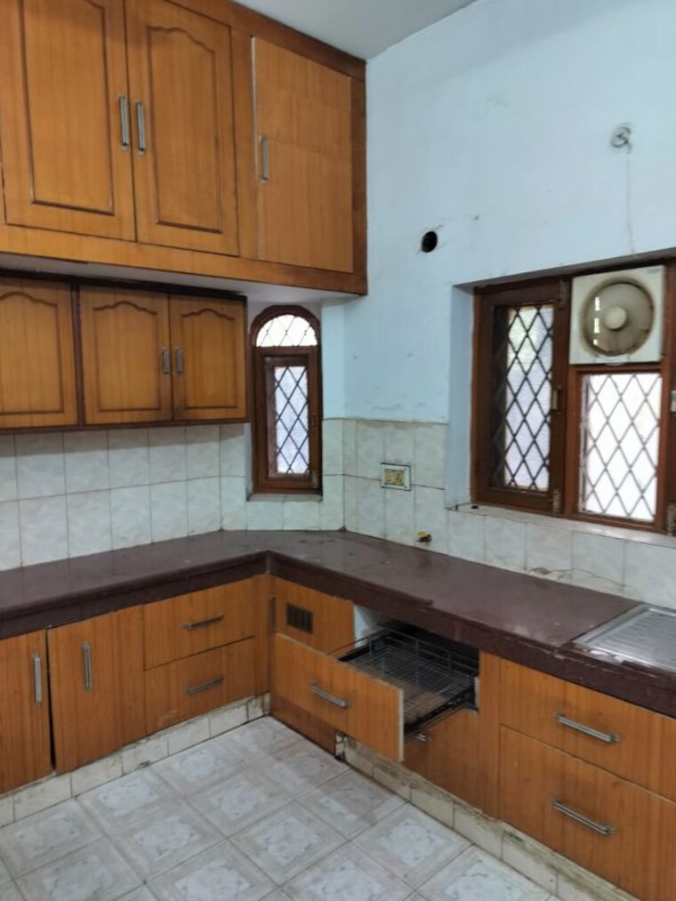 Kitchen, vipul khand 2 Bedroom 1500 Sq.Ft. Independent House In Vipul Khand Lucknow 10366364