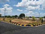 165 Sq.Yd. Plot in Dameera City Plots
