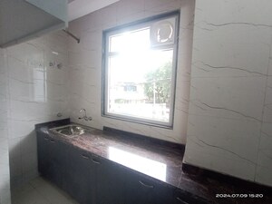 Room in 2.5 BHK Builder Floor at Vasant Kunj – for Rent