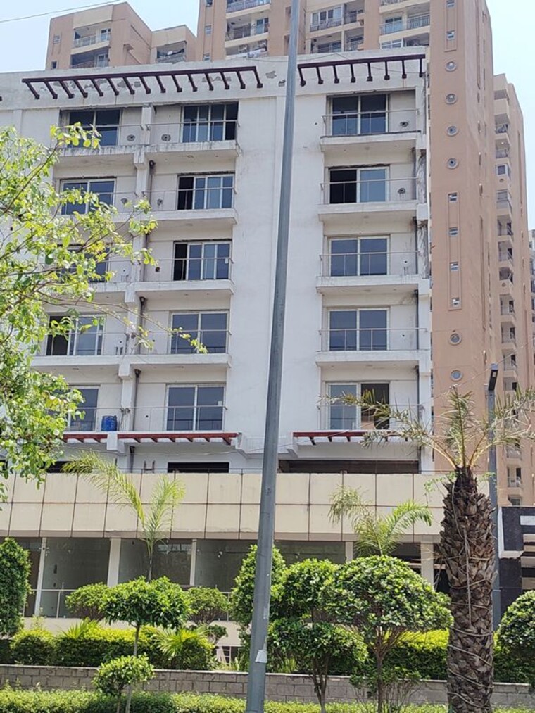 Exterior View, sikka-kaamna-greens Studio 512 Sq.Ft. Apartment In Sector 143a Noida Noida 10366395