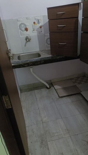 Bathroom in 1 BHK Independent House at Sector 36 – for Rent