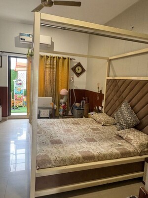 Parking in 3 BHK Villa at Canal Road – for Sale