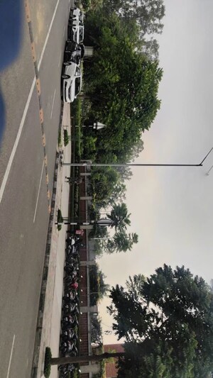   Plot at DLF Hyde Park, South Mullanpur – for Sale