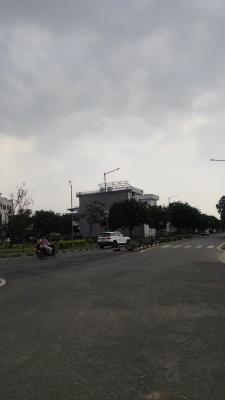 Exterior View, dlf-hyde-park  250 Sq.Yd. Plot In South Mullanpur Chandigarh 10365207