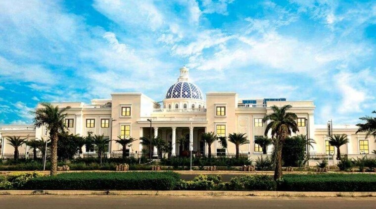 Nearby, dlf-hyde-park  250 Sq.Yd. Plot In South Mullanpur Chandigarh 10365207