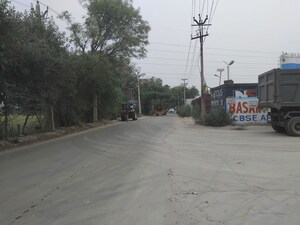 Parking in  Warehouse at M3M Marina, Sector 68 – for Rent