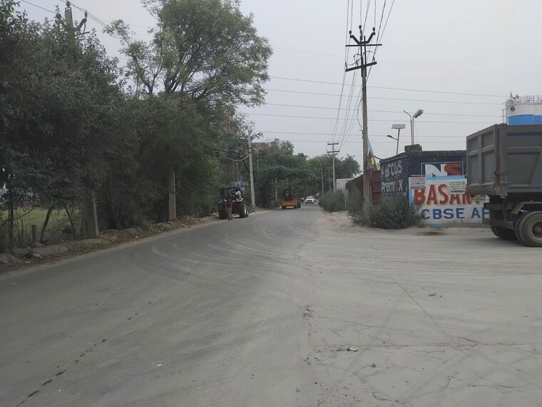  Parking, m3m-marina Commercial Warehouse 20000 Sq.Ft. In Sector 68 Gurgaon 10366476