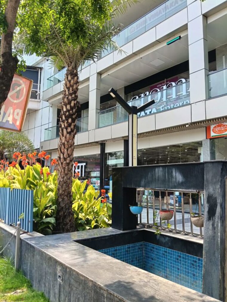 Exterior View, dlf phase i Commercial Shop 4500 Sq.Ft. In Dlf Phase I Gurgaon 10366469