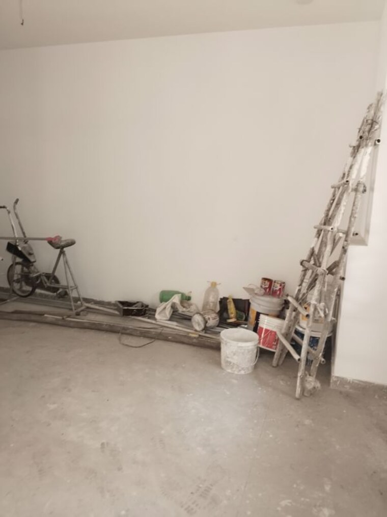 Gym, jasola 4 Bedroom 3550 Sq.Ft. Builder Floor In Jasola Delhi 10366477