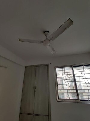 Room in 2 BHK Builder Floor at Vatika INXT Emilia floors, Sector 82 – for Rent