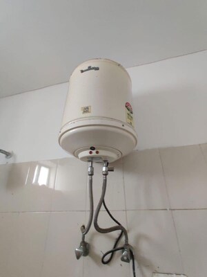 Bathroom in 2 BHK Builder Floor at Vatika INXT Emilia floors, Sector 82 – for Rent