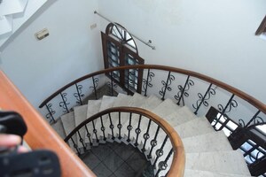 Balcony in 5 BHK Independent House at Sector 15 – for Rent