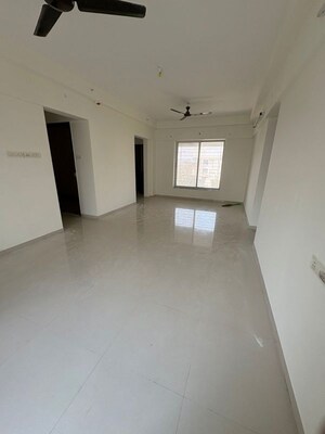 Room in 3 BHK Apartment at Sharada Alliance Paritosh, Balewadi – for Rent
