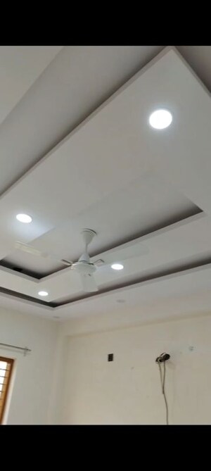 Furnished Amenities in 2 BHK Independent House at Xu 1 Greater Noida – for Rent