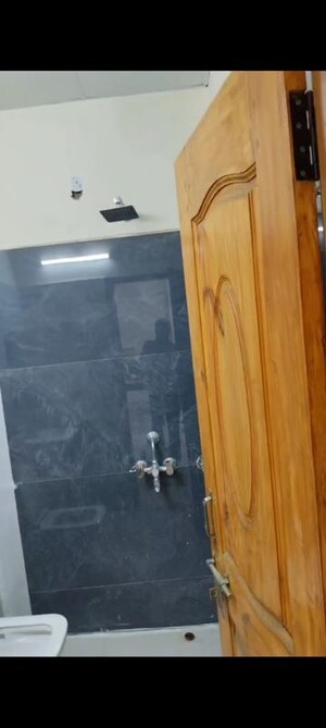 Furnished Amenities in 2 BHK Independent House at Xu 1 Greater Noida – for Rent