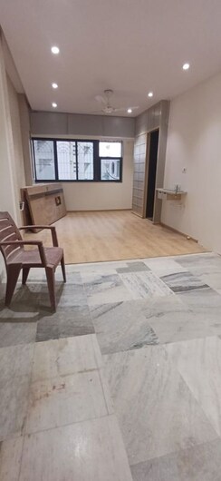 1 BHK Apartment For Sale in Andheri West