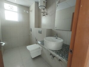 Bathroom in 4 BHK Builder Floor at SS Linden, Sector 84 – for Sale
