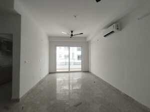 Room in 4 BHK Builder Floor at SS Linden, Sector 84 – for Sale
