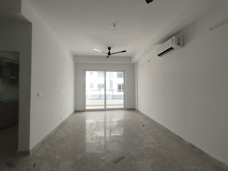 Room, ss-linden 4 Bedroom 2700 Sq.Ft. Builder Floor In Sector 84 Gurgaon 10366559