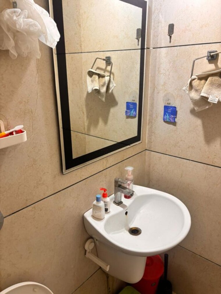 Bathroom, g-k-armada 2 Bedroom 850 Sq.Ft. Apartment In Wakad Pune 10366568