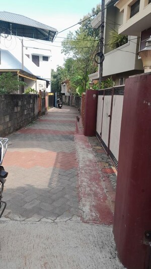   Plot at Pettah – for Sale