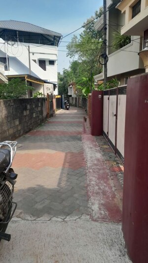   Plot at Pettah – for Sale