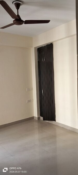 Room in 3 BHK Apartment at SCC Sapphire, Raj Nagar Extension – for Rent