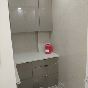 Bathroom in 2.5 BHK Builder Floor at Shastri Nagar – for Rent