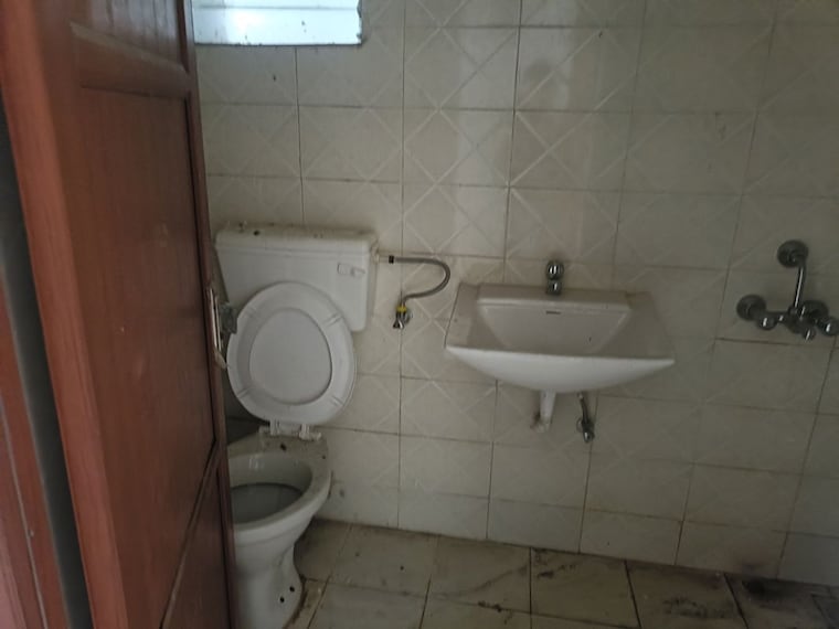 Bathroom, tanvi-eminence-i 1 Bedroom 750 Sq.Ft. Apartment In Mira Road Thane 10363569