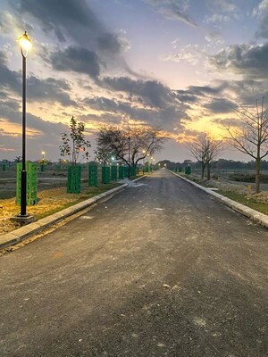   Plot at Omaxe City, Omaxe City – for Sale
