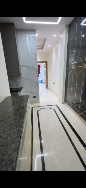 Balcony in 2 BHK Builder Floor at Lajpat Nagar I – for Rent