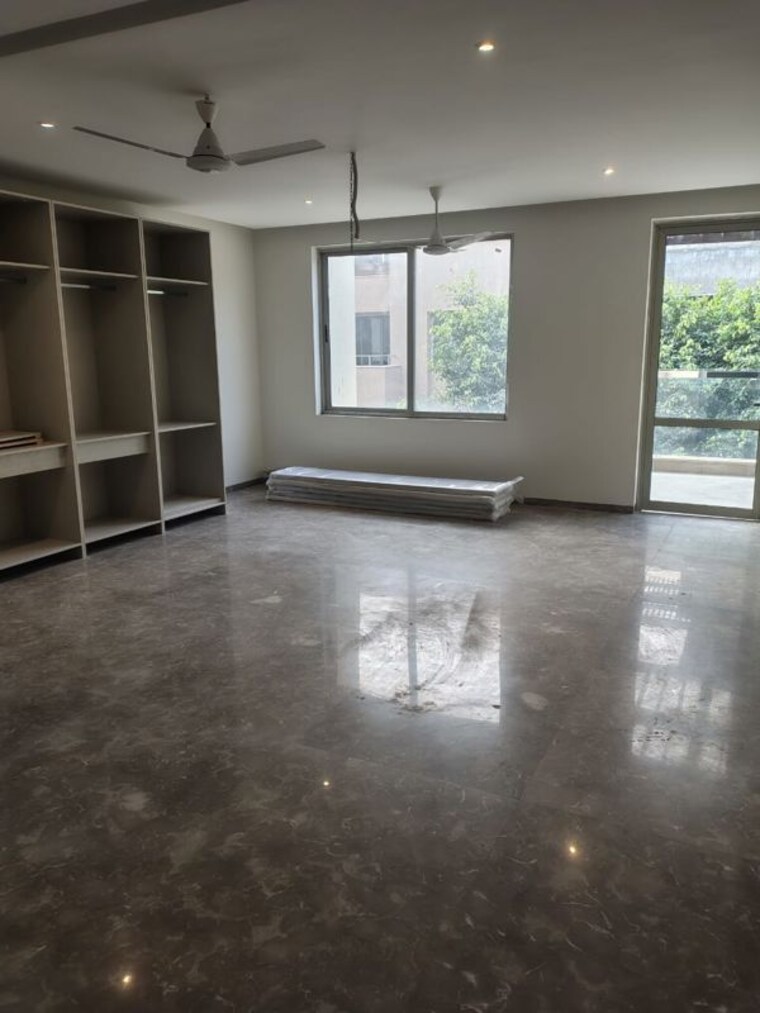 Room, unitech-the-villas 5 Bedroom 7000 Sq.Ft. Villa In Sector 33 Gurgaon 10366623