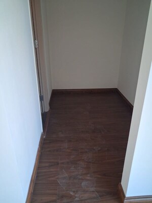 Study Room in 3 BHK Apartment at Hubtown Jewell, Andheri West – for Rent