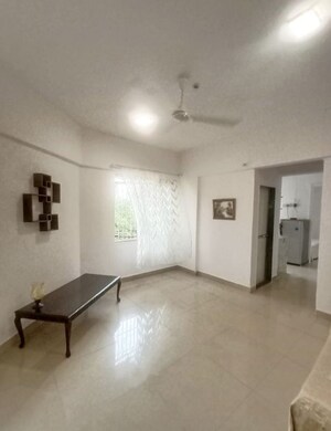 Room in 1 BHK Apartment at Andheri Green Field Towers, Jogeshwari East – for Rent