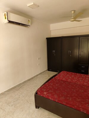 Bedroom in 4 BHK Apartment at Tarika CGHS, Sector 43 – for Rent