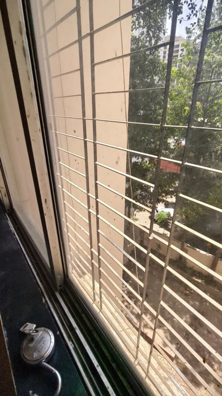 Balcony, vasant-valley-complex 1 RK 350 Sq.Ft. Apartment In Malad East Mumbai 10366685