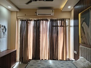 Bedroom in Studio Apartment at Gaur City Center, Sector 4 Greater Noida – for Rent