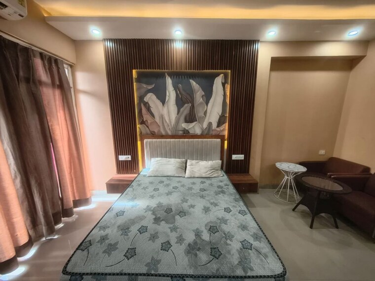 Bedroom, gaur-city-center Studio 600 Sq.Ft. Apartment In Sector 4 Greater Noida Greater Noida 10366687