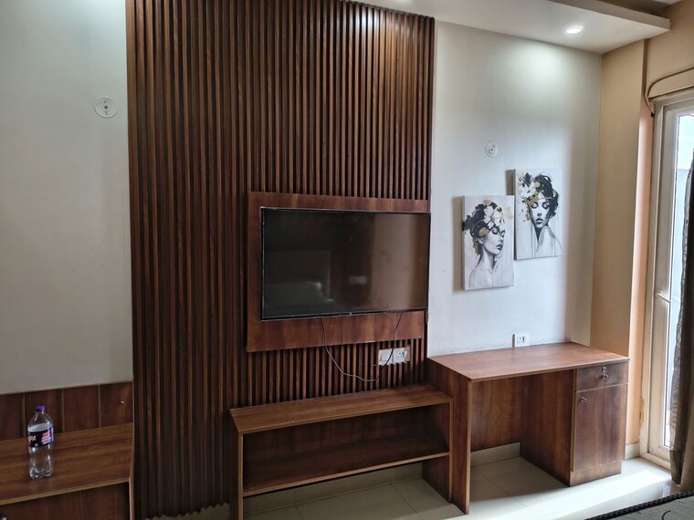 Living Room, gaur-city-center Studio 600 Sq.Ft. Apartment In Sector 4 Greater Noida Greater Noida 10366687